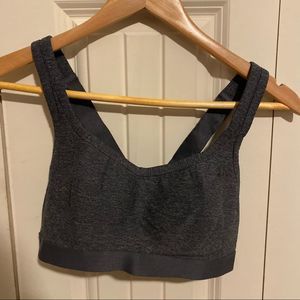 Under Armour Cross Back Sports Bra